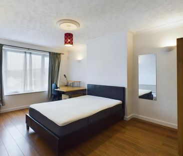 5 bedroom house to rent - Photo 2