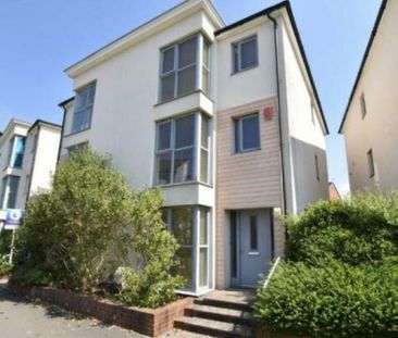 1 bedroom in a house share to rent - Photo 3