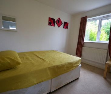 3 bedroom semi-detached house to rent - Photo 3