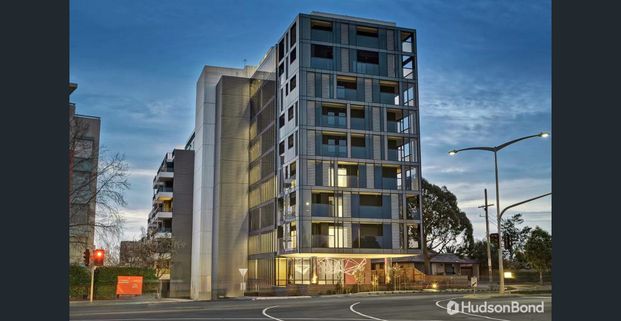 Opposite Westfield! - Photo 1