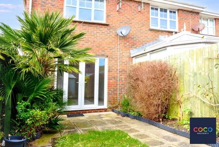 2 bedroom terraced house to rent - Photo 2