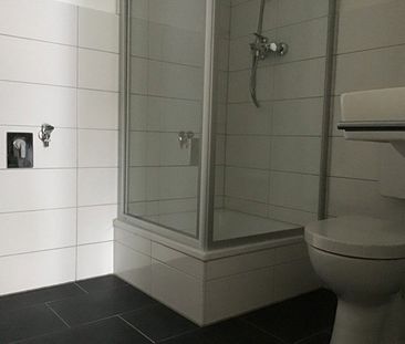 Zuhause fühlen: individuelle 3-Zimmer-Altbau-Wohnung - Photo 1