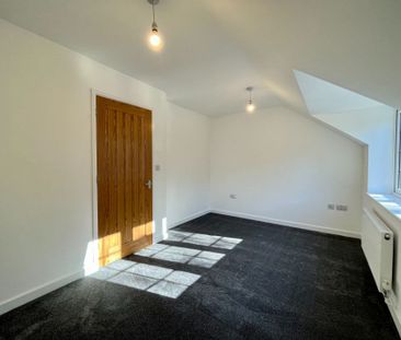 Morris Street, Hook, Hook, RG27 - Photo 4