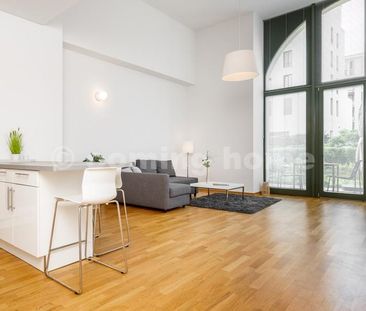 Loft living - Photo 3