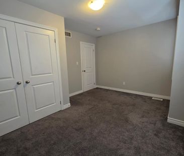 For Lease - 66C Battle Street, Thorold, Ontario - Photo 2