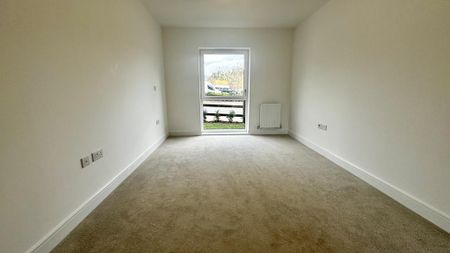 2 bedroom flat to rent - Photo 4
