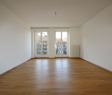 Mit Blick aufs Spalentor - schöne 5-Zimmerwohnung im 2.OG - Foto 1