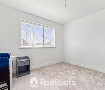 4 bedroom detached house to rent - Photo 5