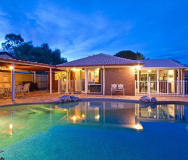Family Entertainer with Multiple Living Areas & Poolside Paradise - Photo 5