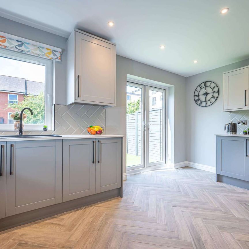 Pasteur Drive Studio 6 - Photo 1