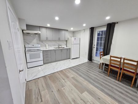 For Lease - 40 Judith Crescent, Brampton, Ontario - Photo 4