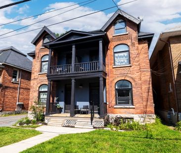 85 Fifth Ave #1, Ottawa, ON K1S 2M3, Canada - Photo 2