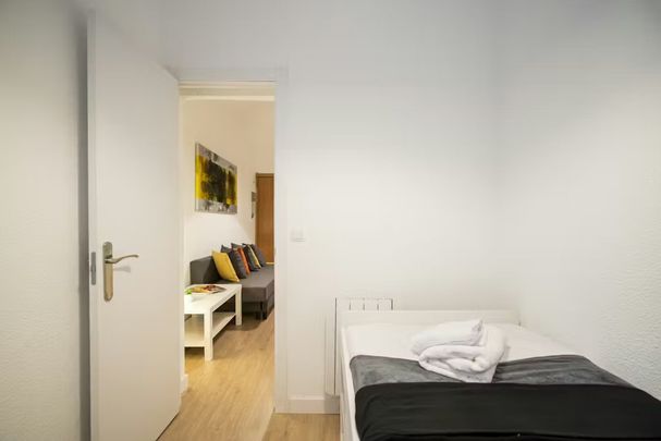 Calle Monteleón, Madrid, Community of Madrid 28010 - Photo 1