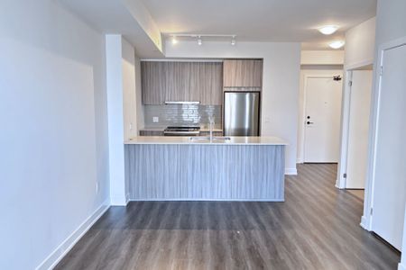 For Lease - 4130 Parkside Village Drive Unit# 802, Mississauga, Ontario - Photo 3