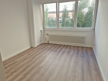 Traumwohnung im 1. OG: Modern, offen und familienfreundlich! - Photo 3