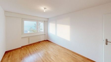 Apartment - Photo 2