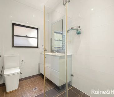 Stunning 4 -Bedroom Family Home for Lease - 17 Park Road, Sans Souci - Photo 2