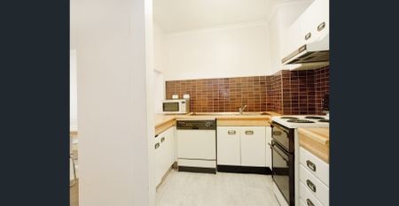 Oversized One Bedroom On York | Furnished - Photo 3