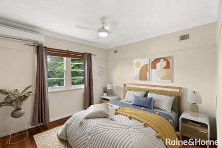 When Location is Everything - Photo 2