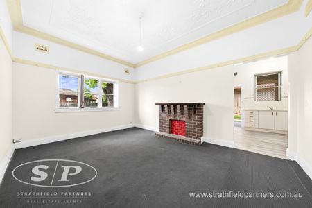 Great size family home - Photo 3