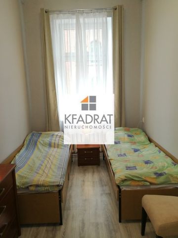 Mieszkanie pracownicze, dla 10-12 osób, centrum - Photo 2