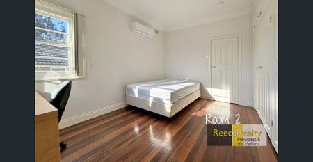 Feature Packed House - Photo 4