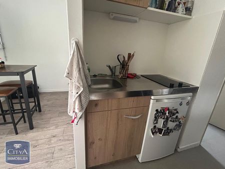 Location Appartement 1 pièce 20m² LE MANS 72000 - Photo 4