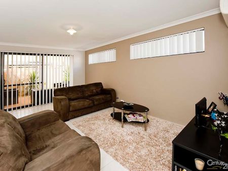 Charming 3-Bedroom&comma; 2-Bathroom Home in Mandurah Central - Photo 4