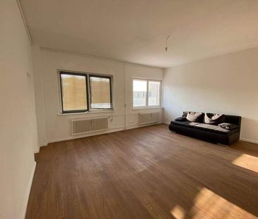 Teilgewerbliche Vermietung! Teilmöblierte 2-Zimmer Wohnung in der S... - Foto 1