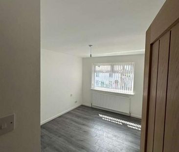 Ormskirk Road, Rainford, St Helens, WA11 - Photo 4