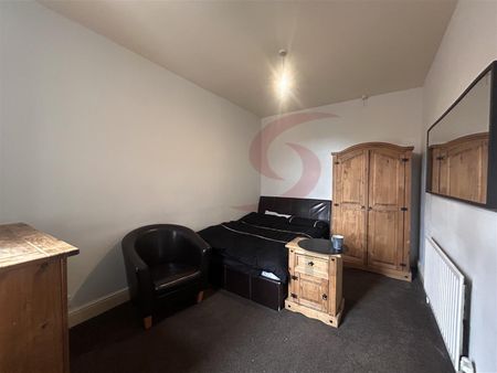 Fosse Road South, LE3, Leicester - Photo 4