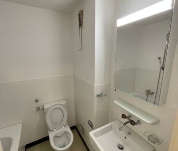 2.5 Zimmer, 2. Stock - Photo 2