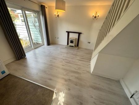 1 bedroom semi-detached house to rent - Photo 2