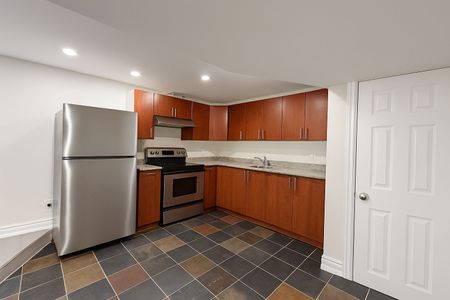 For Lease - 1584 Stevenson Street, Milton, Ontario - Photo 2