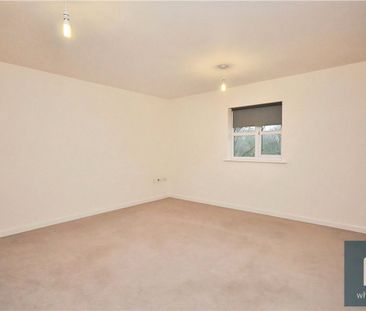 Marmaville Court, Mirfield, West Yorkshire, WF14 - Photo 3