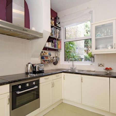 1 bedroom flat to rent - Photo 3