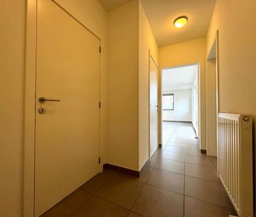 Te huur: 2 slaapkamer appartement met groot terras! - Photo 6