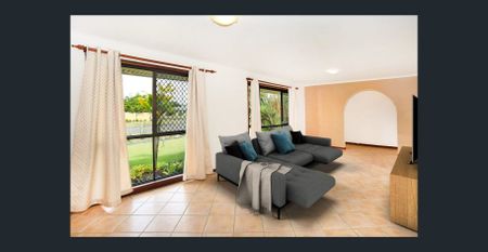 Coastal Living at Its Best – Comfortable Family Home in Prime Maroochydore Location - Photo 2