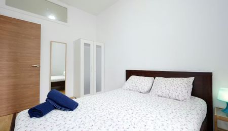 Carrer de Ferlandina, Barcelona, Catalonia 08001 - Photo 4