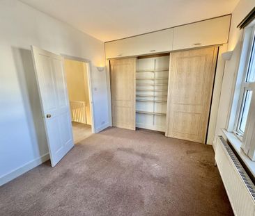 2 bedroom end of terrace house to rent - Photo 6