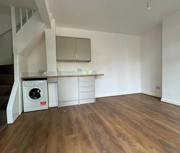 1 bedroom terraced house to rent - Photo 3