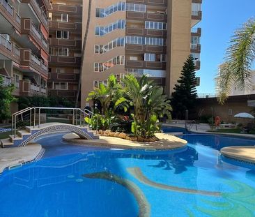 Alquiler de piso en Paseo Marítimo Rey de España - Photo 2