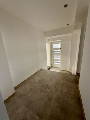 Location Appartement 3 pièces 82m² AURIOL 13390 - Photo 3