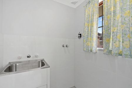 Walking Distance to St Hurmizd Assyrian Church - Photo 5