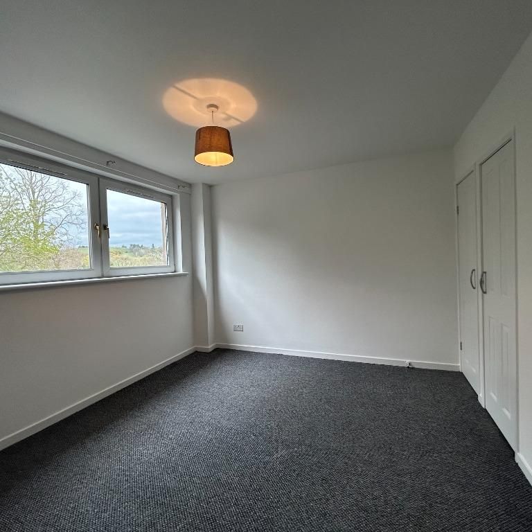 2 bedroom maisonette to rent - Photo 1