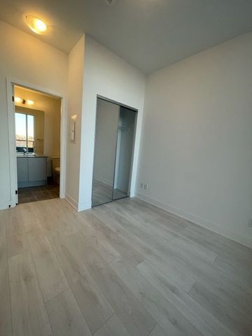 For Lease - 2485 Taunton Road Unit# 328, Oakville, Ontario - Photo 3