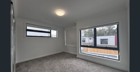 Modern 4-Bedroom Home in Growing Riverstone Location - Photo 3