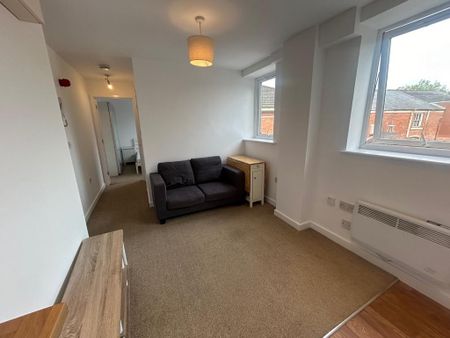 1 bedroom flat to rent - Photo 5