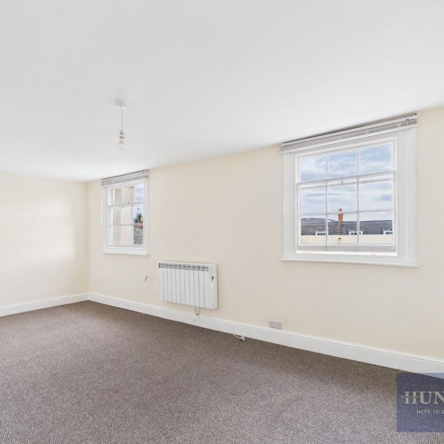 1 bedroom Flat To Let - Photo 1