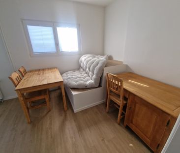Möblierte 2.5-Zimmer-Wohnung mit Garten – frisch renoviert - Photo 4